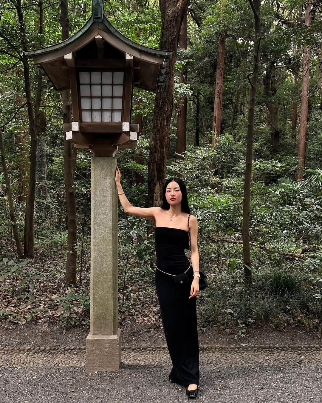 NATALIE LIAOさんのインスタグラム写真 - (NATALIE LIAOInstagram)「Summer in Japan, the absolute best time of my life. It has been such a pleasurable experience to unplug from social media for the past 3 weeks (I really recommend it). I’m constantly contemplating about how I desire to move within this ever-evolving realm. I think I’ve reached my clarity point and it feels so good. I am also making space for my ever-evolving self. I hope you have had a wonderful summer my darlings! 🫶🏻⛩️♥️  #tokyojapan #japantravel #japantrip #summerinjapan」8月29日 0時40分 - fongminliao