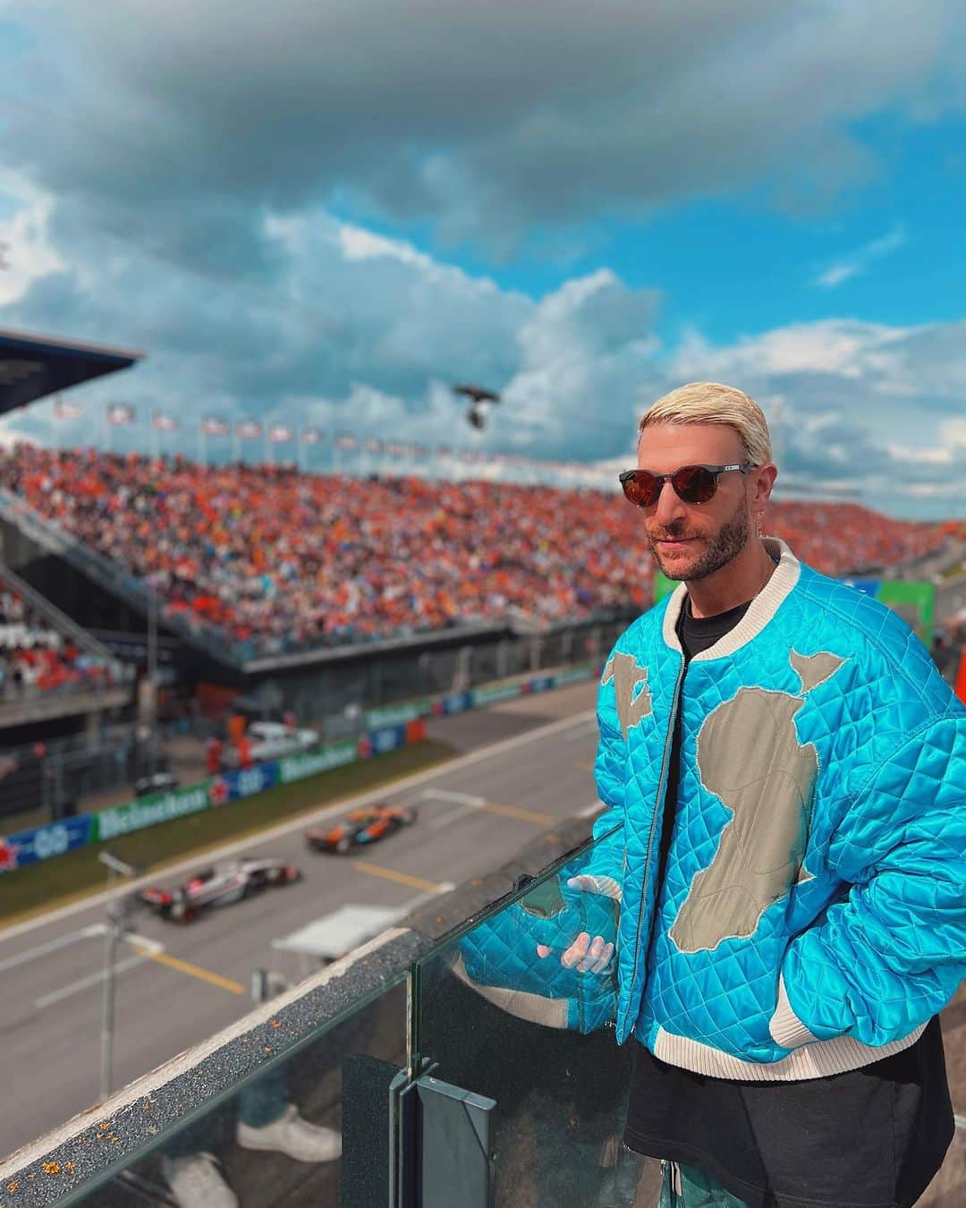 ドン・ディアブロさんのインスタグラム写真 - (ドン・ディアブロInstagram)「A day at the races with the homies 🏎」8月29日 0時53分 - dondiablo