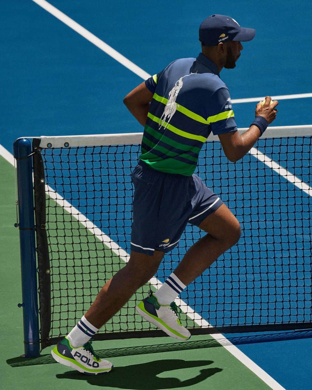 Polo Ralph Laurenさんのインスタグラム写真 - (Polo Ralph LaurenInstagram)「The optimistic and sporty spirit of the #USOpen is reflected in the eye-catching designs of this year’s official ball crew uniforms.   Learn more about our partnership and shop the look via the link in bio.   #RLTennis #PoloRalphLauren #PoloRLStyle」8月29日 1時04分 - poloralphlauren