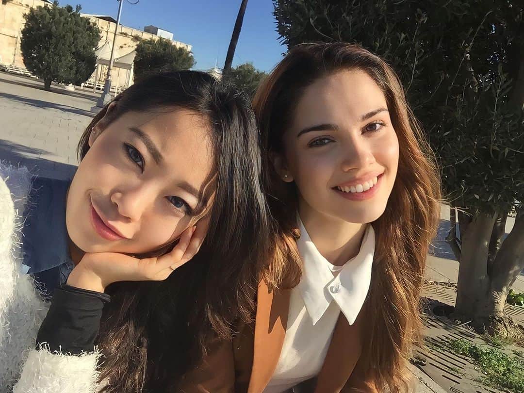 のインスタグラム：「Happy Birthday my honey @francescaena_ 😘🫶🎁  初めてフランチェスカに会った時、美人すぎて、「絶対に仲良くなりたい！」と思ったのを今でも覚えています🥰  会いたいなぁ Miss you 😚💓  #happybirthday  #buoncompleanno  #love #誕生日おめでとう  #MissItaly #almost10years」