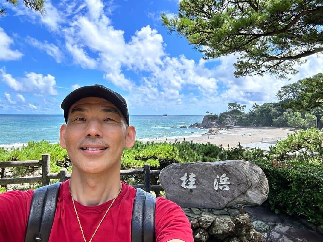 木山裕策さんのインスタグラム写真 - (木山裕策Instagram)「高知港から桂浜に来ました。 雨も上がって最高の景色です😍‼️」8月29日 13時30分 - kiyamayusaku
