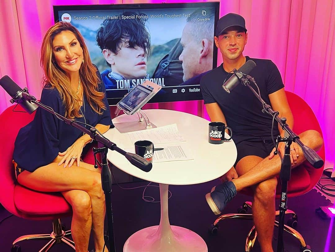 ヘザー・マクドナルドのインスタグラム：「Vanderpump IRL and Evil Stepmothers with Up and Adam   Adam Newell from Up and Adam on YouTube is back! We recap our crazy night performing with Scheana Shay for her live show. Ariana, Katie, Lala, DJ James Kennedy were all there and we got scoop. Then we discuss the current state of real housewives and how they really promote their products on camera. Kevin Costner’s divorce is continuing. This sparked a very candid and heartbreaking conversation in which Adam shared about his childhood. This is a juicy, funny and touching episode, enjoy. #vanderpumprules #bravotv #rhoc #rhony @upandadamlive @scheana @lalakent @arianamadix @itsjameskennedy #juicyscoop #scandal #cheating #drama #dating」