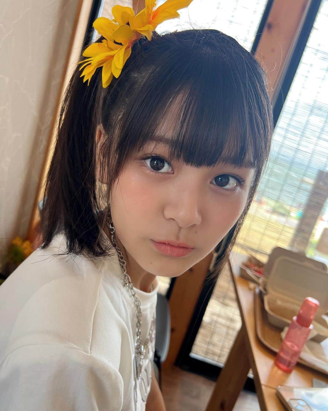 伊與田綾音のインスタグラム：「😗🌻〜」