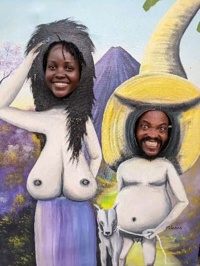 ルピタ・ニョンゴのインスタグラム：「And THEN... the Universe saw it fit to bring this Sunshine Human ☀️ into my orbit, and this day marks his introduction to life. Every day is full of #goodenergy and reasons to dance with @selema as my favorite playmate. Happy Birthday, mi amor!」