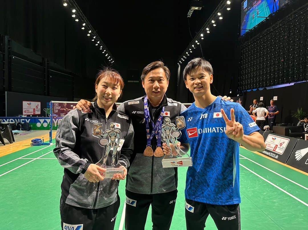 渡辺勇大さんのインスタグラム写真 - (渡辺勇大Instagram)「世界選手権🥉 応援ありがとうございました！ 目標には届きませんでしたが目標に挑戦できること、大舞台に立てることを誇りに思います。 支えてくれるパートナー、コーチ、スタッフ、ファンの方々に感謝しています。 次に向けてまた準備します！ #ワタガシ #バドミントン」8月29日 6時20分 - yuta.watanabe0613