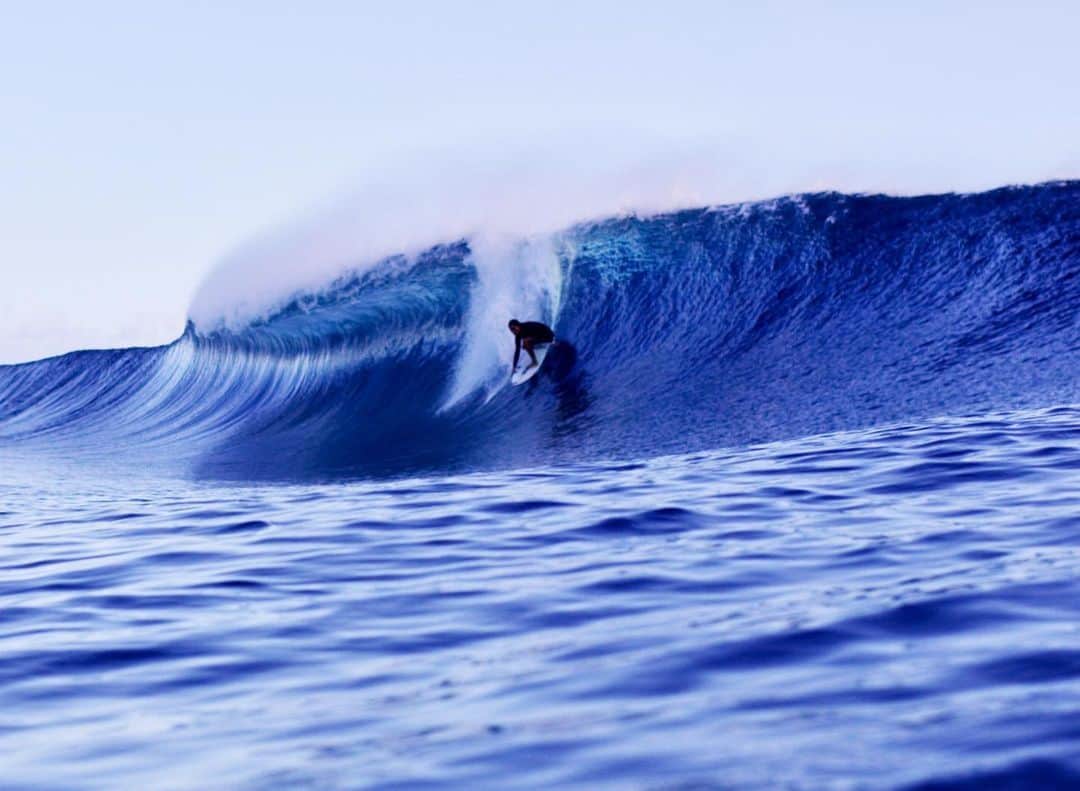 マリア・マニュエルのインスタグラム：「a wave that will always elevate my heart rate 📈🙈」