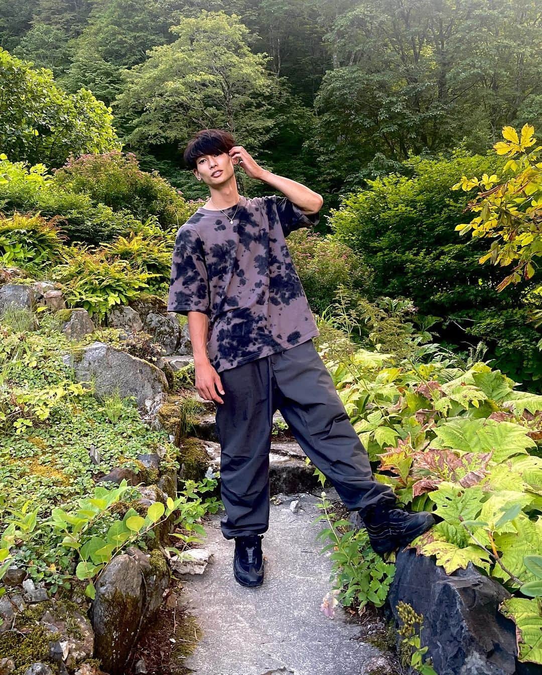 asukaさんのインスタグラム写真 - (asukaInstagram)「Summer 🌳  Do you want to live in the city ?countryside?  "I'm starting to think a little about the future now."」8月29日 9時23分 - bboy_asuka