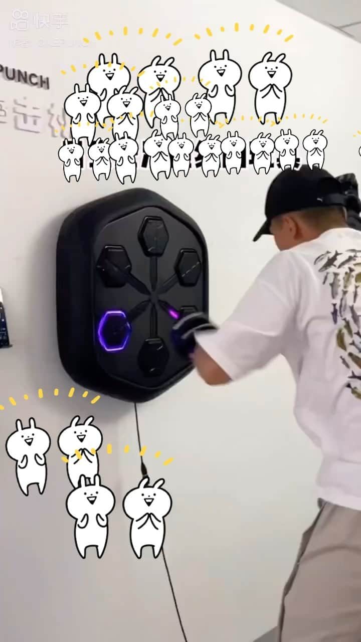 のインスタグラム：「萌える✨😁✨✨  #ボクシング #壁打ち練習  #素晴らしいスパ  #楽しいトレーニング  #トレーニング動画」