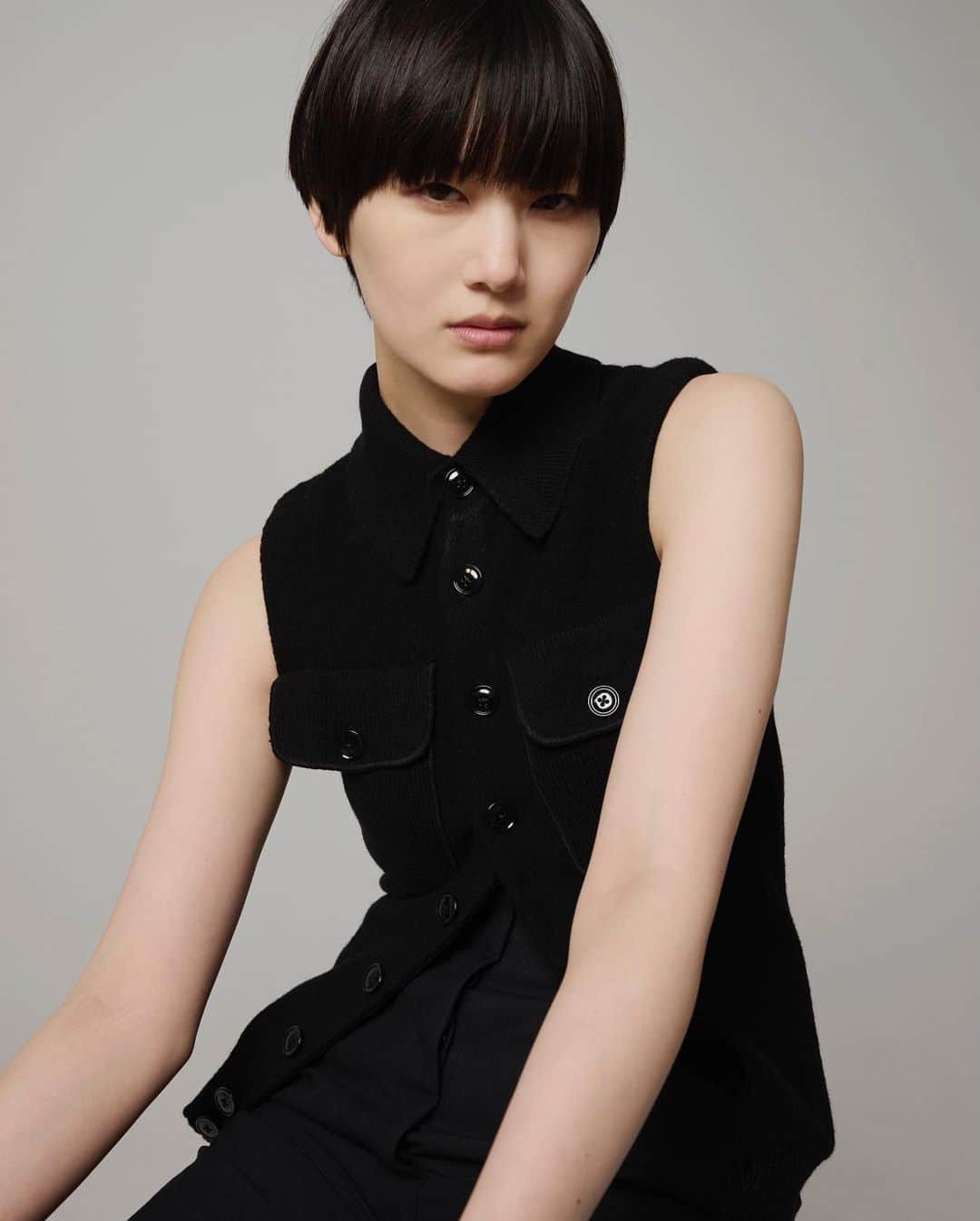 新井貴子のインスタグラム：「🗣️💫  私、新井貴子はこれから稲垣貴子として気持ち新たに活動を進めて行きます。 "新井"にはたくさんの想いがあり改めて感謝を伝えておきました。  皆さんには今まで通り、そしてこれから出会う方々にも "キコ" と呼んでいただけたら嬉しいです。  今後ともよろしくお願いいたします🤲🏻🌸」