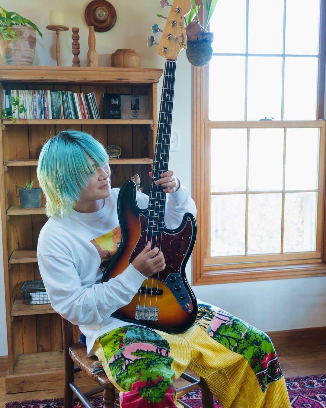 フジイタクミのインスタグラム：「「ミックス」MV公開！！ ぜひ見てくださいね〜👀  #マルシィ  #ミックス」