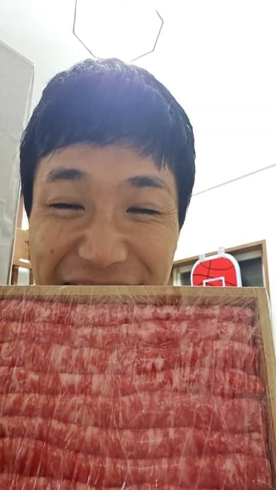 もう中学生のインスタグラム：「インスタライブ～いい牛肉（サンプル）～」