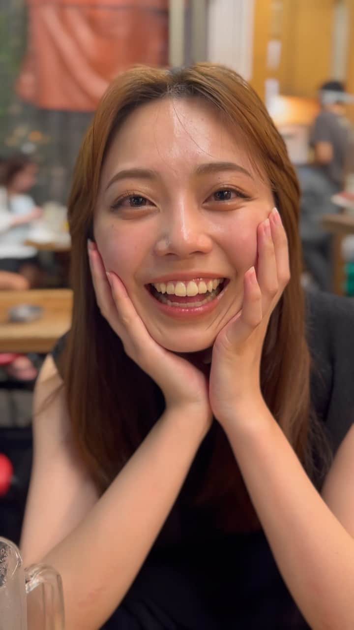 のインスタグラム：「完全酔っぱらいでーす☺️ #浅草#昼飲み . てか顔丸すぎやろwww」