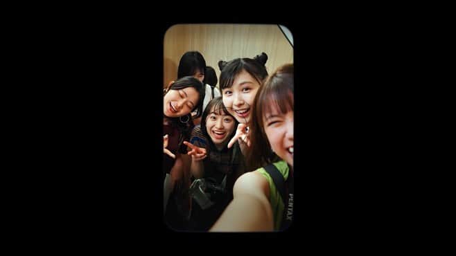 中村守里のインスタグラム：「昨日はカメはじ9話でした！皆でチサトさんのイベント行ってきた。チサトさん綺麗だったなー 再放送、見逃し配信もあるので是非チェックしてください📷 #カメラはじめてもいいですか」
