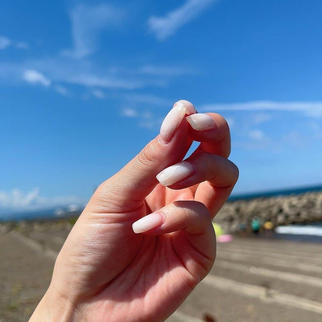 池上紗理依さんのインスタグラム写真 - (池上紗理依Instagram)「ピンクの空と今のネイル💓」8月29日 22時37分 - sarii_ikegami