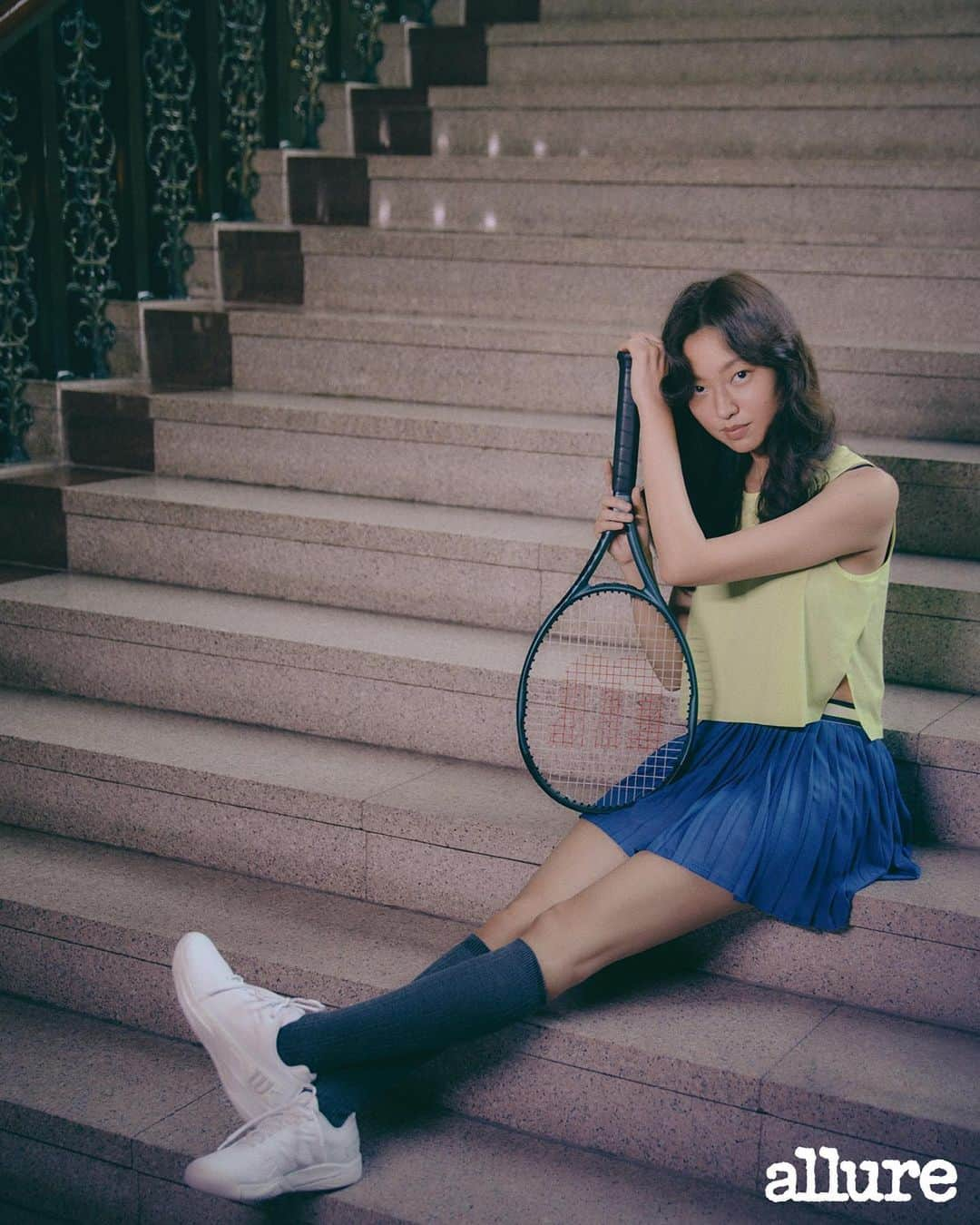 チェ・ユファさんのインスタグラム写真 - (チェ・ユファInstagram)「🎾🎾🎾🎾🎾✨🫶🧚🏻‍♀️ September 2023 issue」8月29日 22時47分 - choiyuhwa