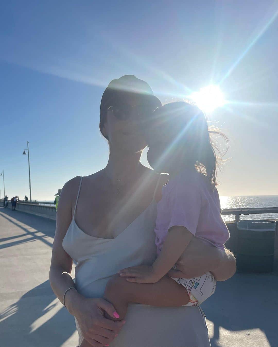 Livさんのインスタグラム写真 - (LivInstagram)「There has already been a sort of necessary separation occurring with the introduction of a new life into our family. There are no words to describe the shattering feeling of redefining the relationship with your first born. We have all been doing a lot of growing up I guess and learning together what it means to be a family of 4. Still, you will always be my first and forever baby. You made me a Mom, I love you Lyla!」8月29日 14時09分 - livlogolding