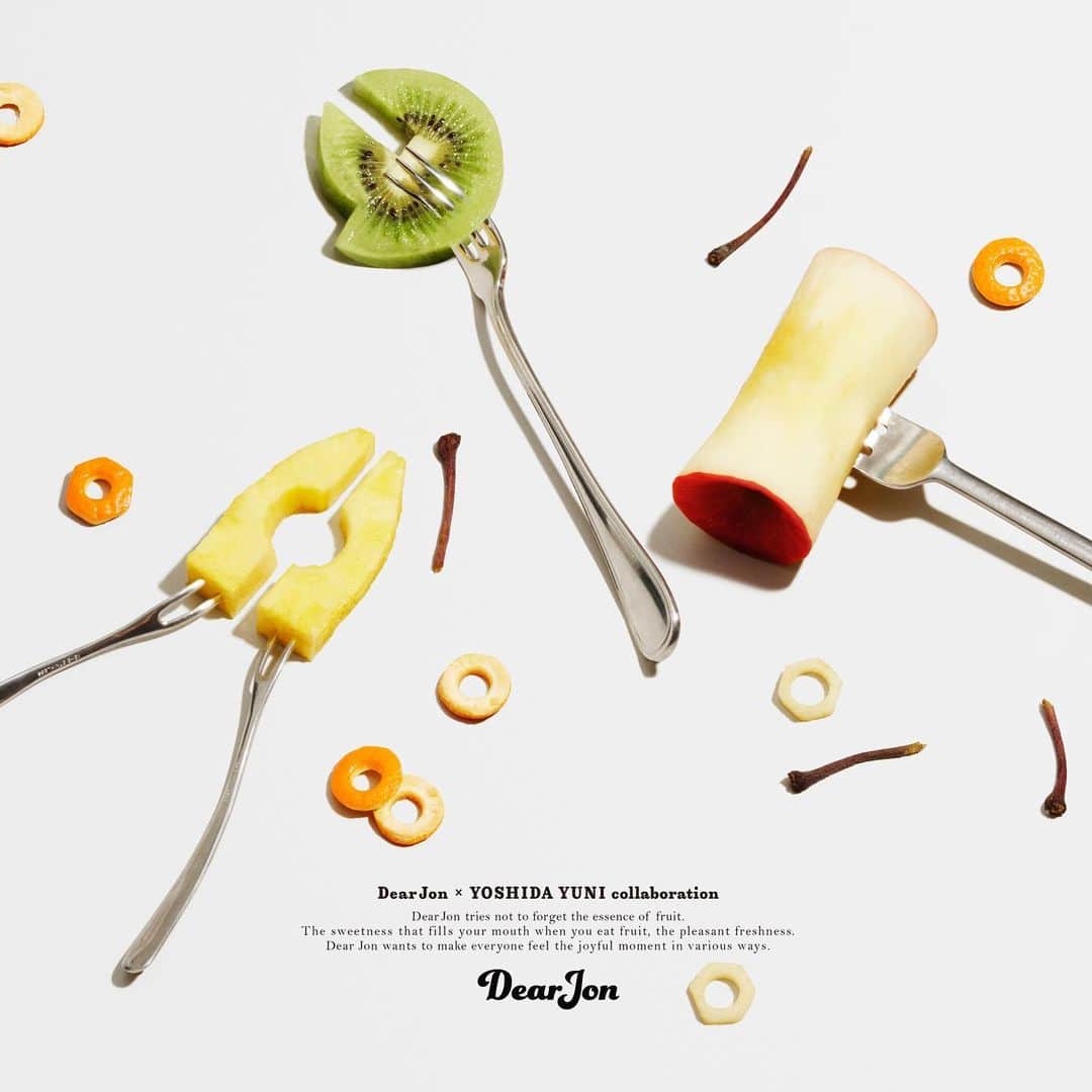 吉田ユニさんのインスタグラム写真 - (吉田ユニInstagram)「Fruit shop "Dear Jon" × YUNI YOSHIDA 🥝🔧🍎⛏🍍⚙ 🥝🔧🍎⛏🍍⚙🥝🔧 #fruit #tools #kiwi #pineapple #apple #orange #pliers #hammer #wrench #工具」8月29日 14時51分 - yuni_yoshida