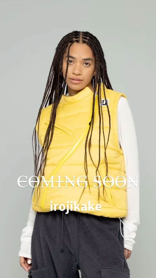 のインスタグラム：「@irojikake  𝟮𝟬𝟮𝟯 𝗔𝗪 𝗖𝗼𝗹𝗹𝗲𝗰𝘁𝗶𝗼𝗻  C̶O̶M̶I̶N̶G̶ S̶O̶O̶N̶!!」