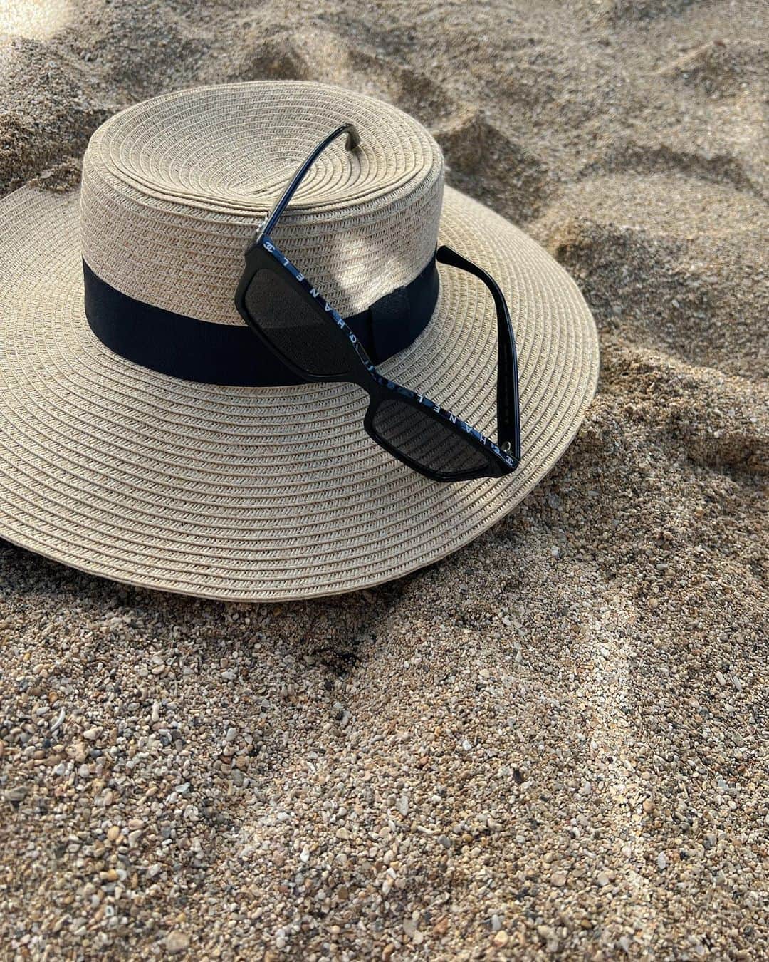 池田有里紗さんのインスタグラム写真 - (池田有里紗Instagram)「on the beach 🐚」8月29日 15時39分 - arisa.ikd