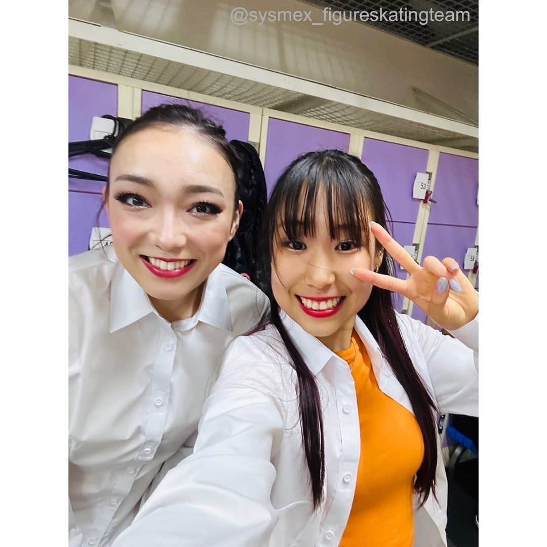 三原舞依＆坂本花織さんのインスタグラム写真 - (三原舞依＆坂本花織Instagram)「⁡ ⁡ 三原舞依選手からのメッセージ、２つ目です💌(2/2) ⁡ ***** ⁡ そして… FOI リハーサル初日、皆様が誕生日のサプライズお祝いをしてくださり 本当に幸せで嬉しすぎました😭🫶🏻 ⁡ ⁡ アイスショーでスケーターの皆様や関係者の皆様、そしてファンの皆様から大きなパワーをいただきました🌸 感謝の思いでいっぱいです。 ⁡ 24歳も全力で頑張ります！！ 三原舞依 ⁡ ⁡ ラスト2枚は Cats白猫ちゃんのヘアアレンジです🐈🤍 ⁡ ⁡ #maimihara #三原舞依  #figureskating #figureskater  #sysmex_figureskatingteam」8月29日 15時46分 - sysmex_figureskatingteam