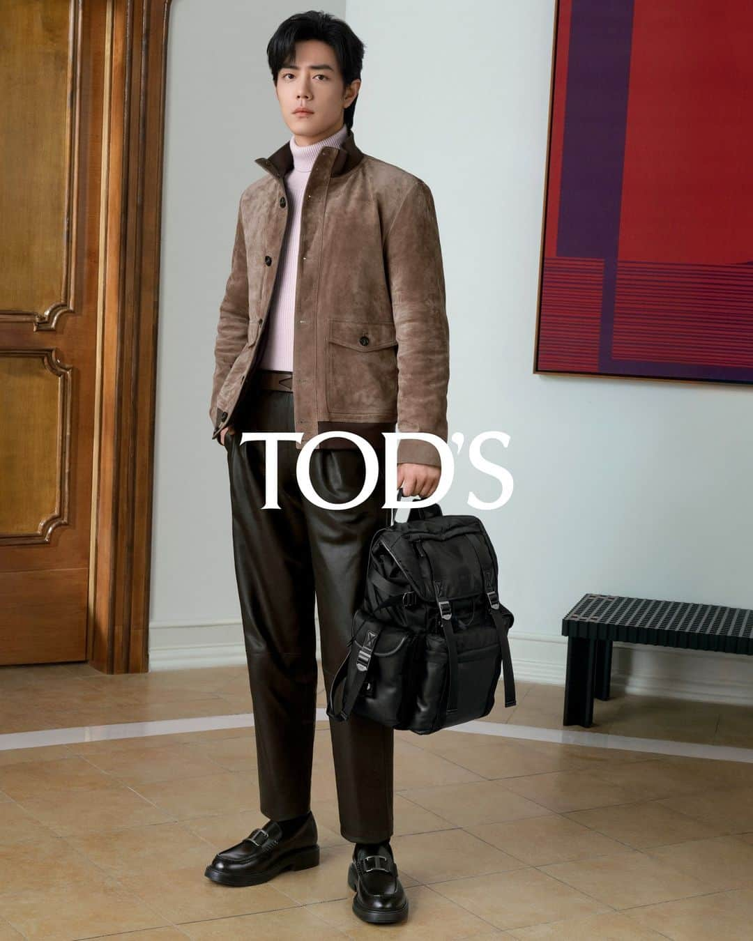 トッズさんのインスタグラム写真 - (トッズInstagram)「Dapper from head to toe, Brand Ambassador Xiao Zhan, @xz_1991x is captured in the new Tod’s Fall-Winter 2023/2024 adv campaign. Tod's Creative Director: @WalterChiapponi  Photographer: @trunkxu Stylist: @the1207official #TodsFW23 #Tods #XiaoZhan」8月29日 17時00分 - tods