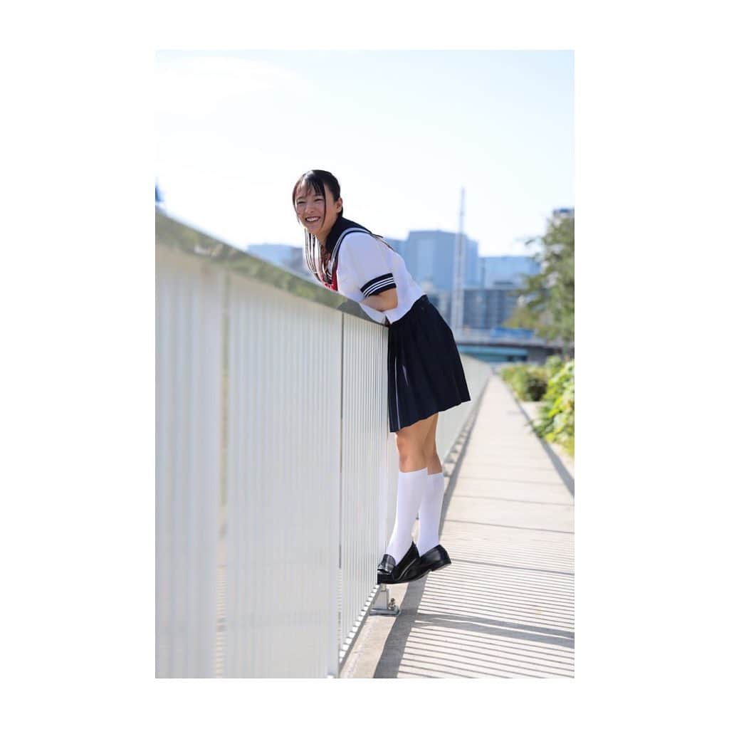 向井藍さんのインスタグラム写真 - (向井藍Instagram)「Smile  #aimukai #向井藍 #jav #jk #制服 #コスプレ」8月29日 23時06分 - muuchan1024