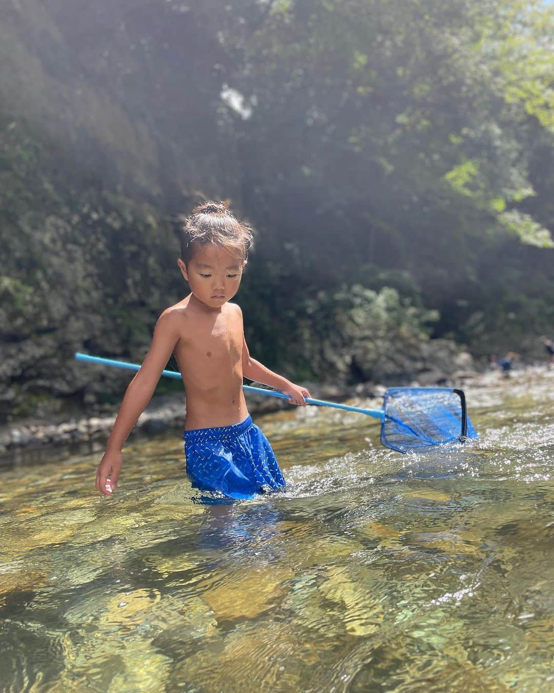 渡部太基さんのインスタグラム写真 - (渡部太基Instagram)「. Last summer☀️~川遊び編~ #わたべんちの夏休み  #全力川遊び  #夏の終わり」8月29日 17時51分 - daikick7