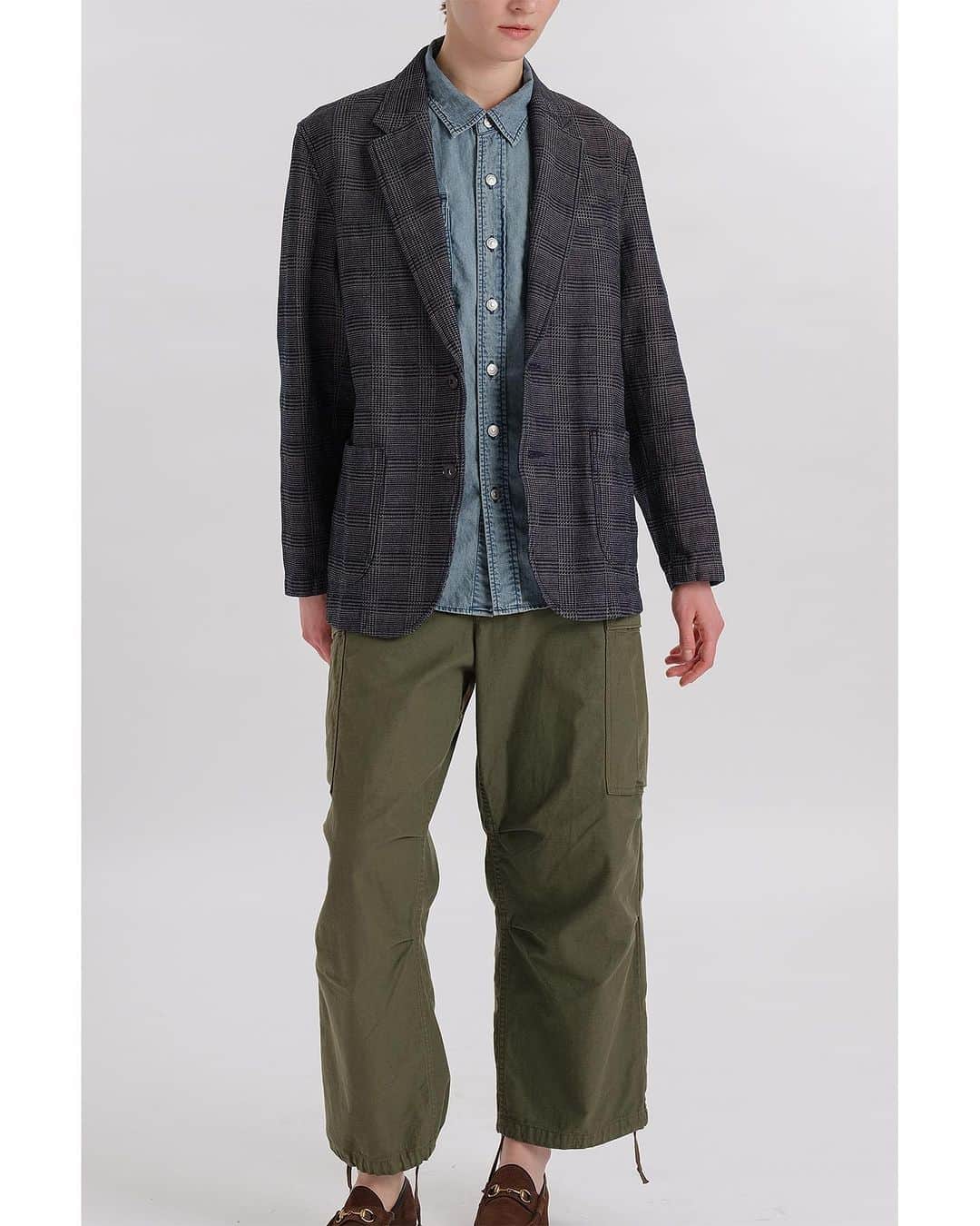のインスタグラム：「⁡ 【2023 AUTUMN & WINTER】 ⁡ ⁡ JACQUARD DENIM by JOHNBULL  2023AW LOOK. ⁡ ⁡ ⁡ LOOK 4 ⁡ JACKET lot.JQ233L11/￥41,800 tax in ⁡ ⁡  #johnbull #johnbulldenim #jacquarddenim #2023aw #ジョンブル #ジョンブルデニム #ジャガードデニム」