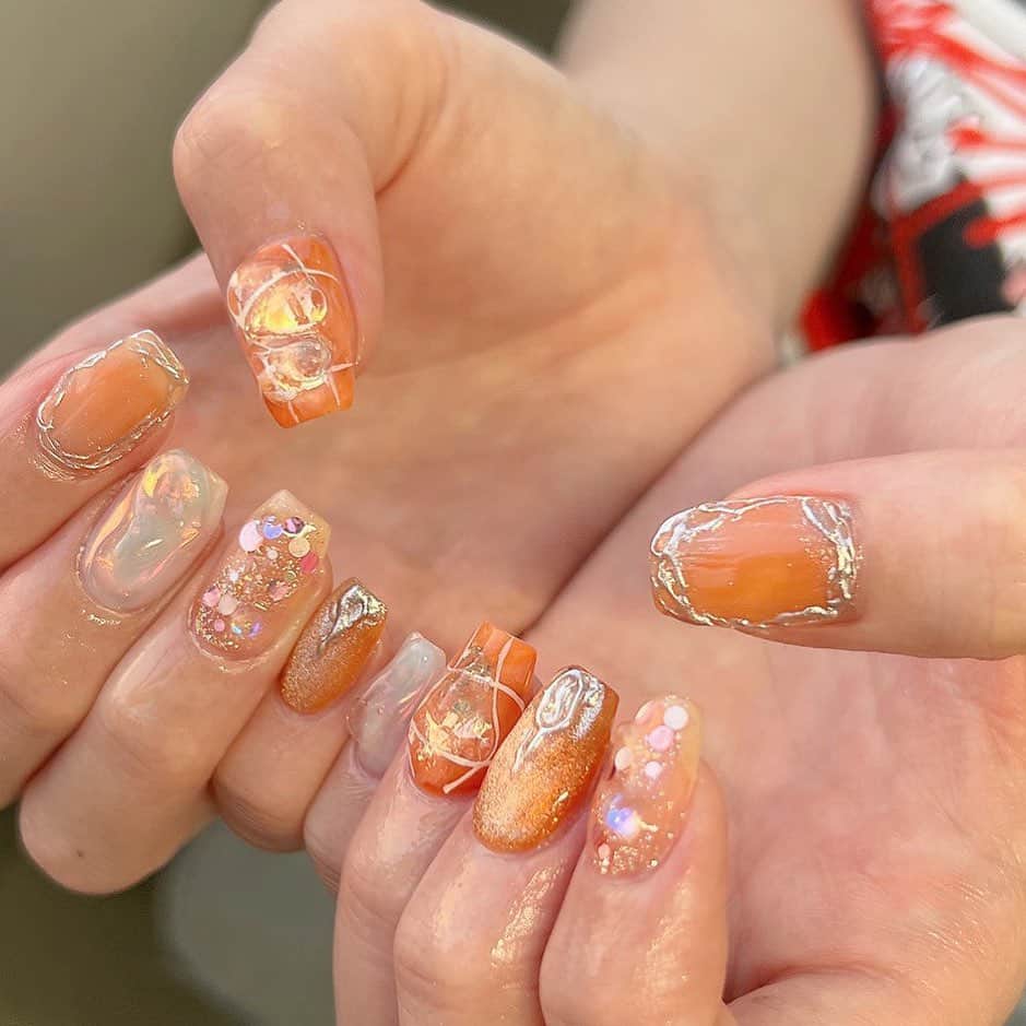 のインスタグラム：「new nail💅🫧🍊かわいすぎる>_< ♡  #ネイル  #ニュアンスネイル  #夏ネイル」