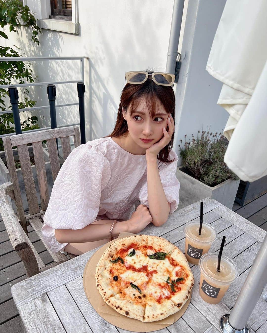 森彩香さんのインスタグラム写真 - (森彩香Instagram)「🍕 強風で前髪M ピザ食べたい 　　 　　 　　 .」8月29日 18時19分 - ayarin_6v6