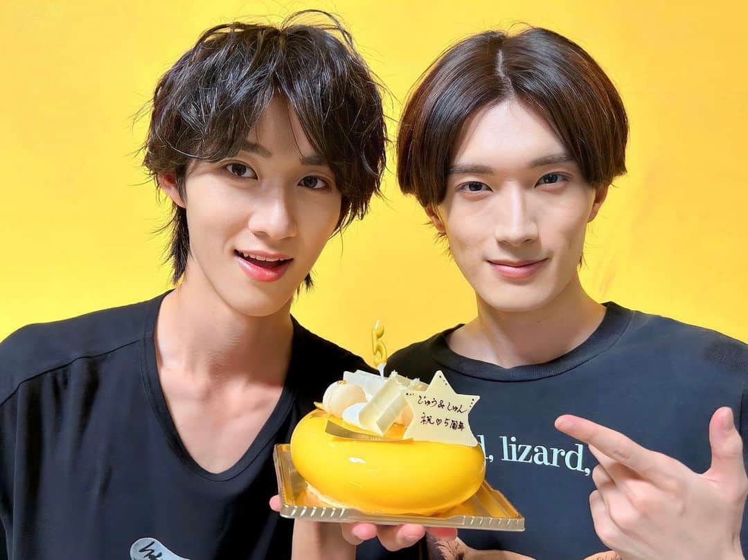 のインスタグラム：「˗ˋˏ 祝♡５周年 ˎˊ˗」