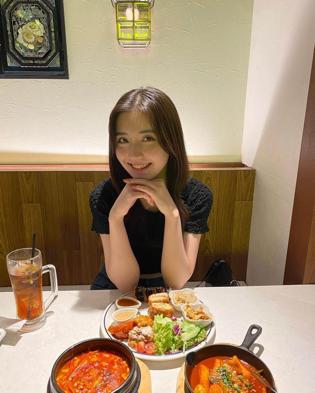 宮本和奏さんのインスタグラム写真 - (宮本和奏Instagram)「美味しい食べ物を食べている時が1番幸せ🤍  みんなは学校いつからー？🫣 もう始まった子もいるのかな、！ ・ #宮本和奏」8月29日 18時32分 - lespros_wakana5