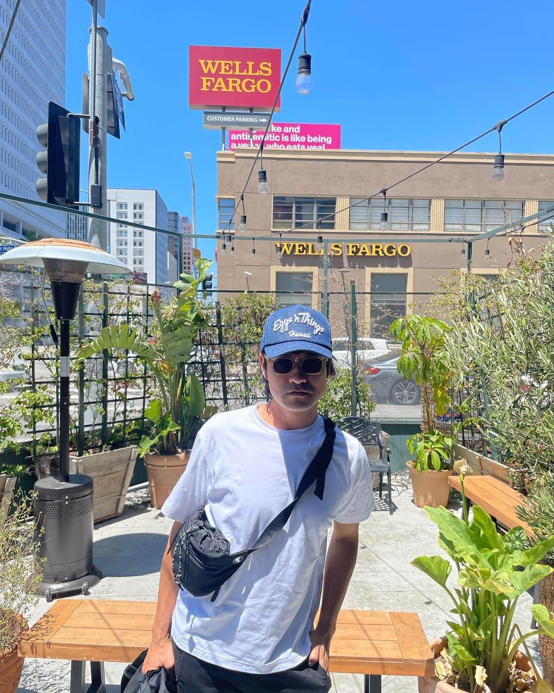 笠原秀幸さんのインスタグラム写真 - (笠原秀幸Instagram)「夏の思い出🍕  #losangeles  #santamonicapier🎡  #disneycaliforniaadventure  #turtles」8月29日 18時39分 - kasahara_rarara