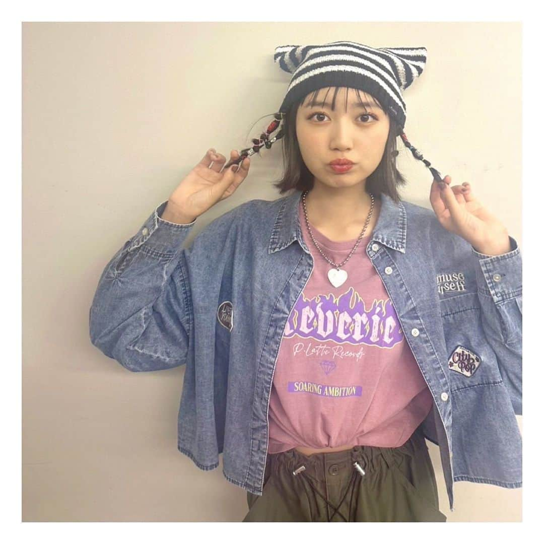 近藤結良さんのインスタグラム写真 - (近藤結良Instagram)「🩷✌🏻 ニコ☆フェス2023 ブランドステージ｢PINK-latte｣ のオフショだよ~ * * 実はこのヘアアレあんじとゆなと3人のおそろいなの🫶🏻 ポップでかわいい衣装にテンション上がってました·͜·✌︎´- * * #ニコフェス2023  #PINKLATTE #ピンクラテ #ニコラ #nicola #ニコモ #ニコラ9月号発売中 #近藤結良 #ゆらふぉとぐらむ #07line #ボブヘアー #ボブ女子 #ボブ女子高生  途中のあんじのダンス可愛かったよね💃」8月29日 19時01分 - yura_kondo.official