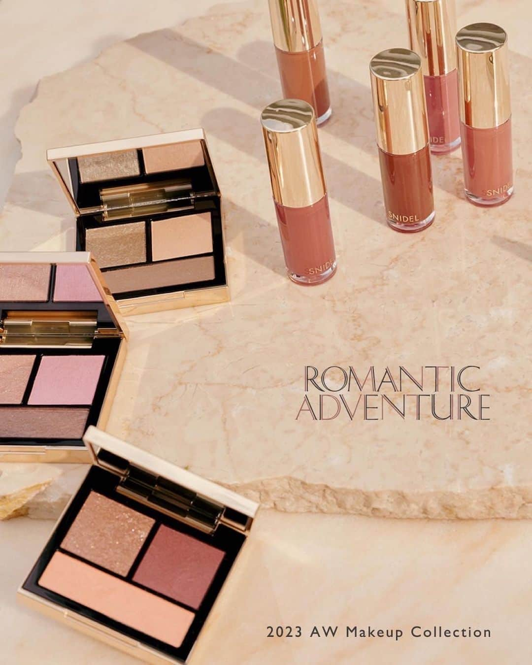 スナイデルさんのインスタグラム写真 - (スナイデルInstagram)「. 2023 AW Makeup Collection - Romantic Adventure -  自分にとってちょうどいいバランスは、自分自身で見つけていく。  1人で生きているわけではないけど、 自分のスタイルを表現することをためらう必要なんてない。 思ったより、世界は自由に満ちているから。  意思をくちびるに、微笑みを眼差しに。 軽やかに、したたかに、未来への扉を開けて誰にも真似できない冒険に歩み出そう。  自分を信じた分だけ、わたしたちはもっときれいに近づいてゆく。 それはきっと毎日出会える甘美な冒険。  ・・・ 発売中  「SNIDEL テイラード カラー アイズ 」 新製品5色　5.7g　税込4,950円  「SNIDEL ピュア リップ スフレ 」 新製品5色　5.5g　税込2,970円  ・・・ きっと生き方すらも変えていく これからを生きる わたしたちのクリーンビューティ  #SNIDELBEAUTY #スナイデルビューティ #SNIDEL #スナイデル #CleanBeauty #クリーンビューティ #秋コスメ #新発売 #新色 #テイラードカラーアイズ #ピュアリップスフレ @snidelbeauty」8月29日 19時35分 - snidel_official