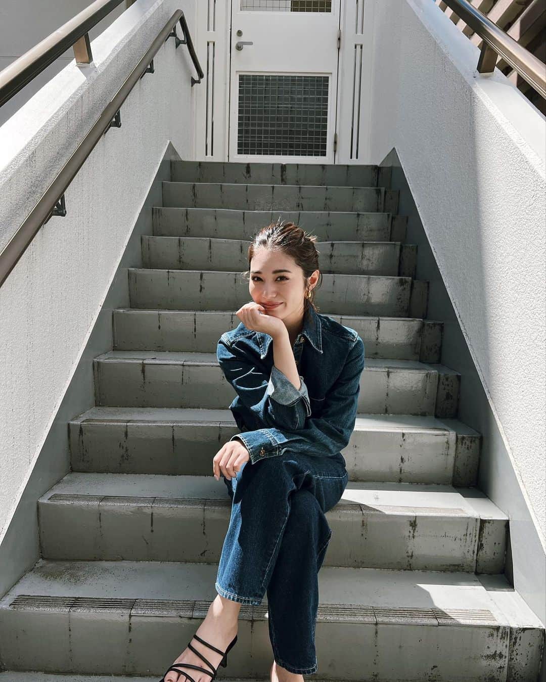 浪花ほのかのインスタグラム：「デニムコーデ🥶💗 もうすぐ秋ですね🍁  #エイチアンドエム @hm」