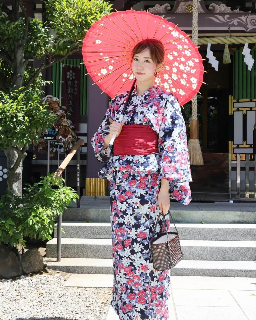 浅井マリカのインスタグラム：「今年は派手目な浴衣に挑戦してみました👘  #撮影会 #撮影会モデル #モデル募集 #story撮影会 #スタジオゼロストーリー #studio0story #押上スタジオ #スタジオ東京 #レンタルスタジオ #押上 #曳舟」