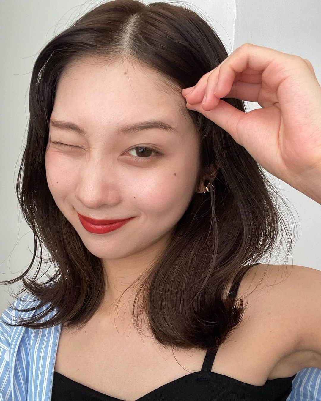 のインスタグラム：「去年のミディアムヘア📸」