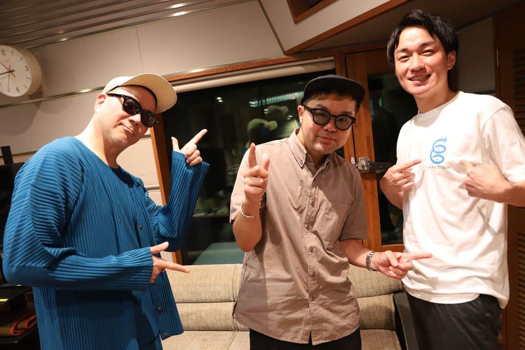 TBSラジオ「アフター6ジャンクション」さんのインスタグラム写真 - (TBSラジオ「アフター6ジャンクション」Instagram)「オンエア写真集(2023/8/28) #utamaru #宇多丸 #渡部峻 #熊崎風斗 #休み#rhymester #ライムスター #スーパーササダンゴマシン #覆面プロレスラー #昼心霊スポットふしぎ発見 #DaiCE #工藤大輝 #双子の兄 #claquepot #TALKABOUT #NONAREEVES #西寺郷太 #80s世界最高夏ソング #ネバーエンディングサマー80sさしすせそ #TBSラジオ #アフター6ジャンクション#ラジオ #radiko #TBSラジオ #アフター6ジャンクション #ラジオ #tbsradio」8月29日 19時53分 - after6junction