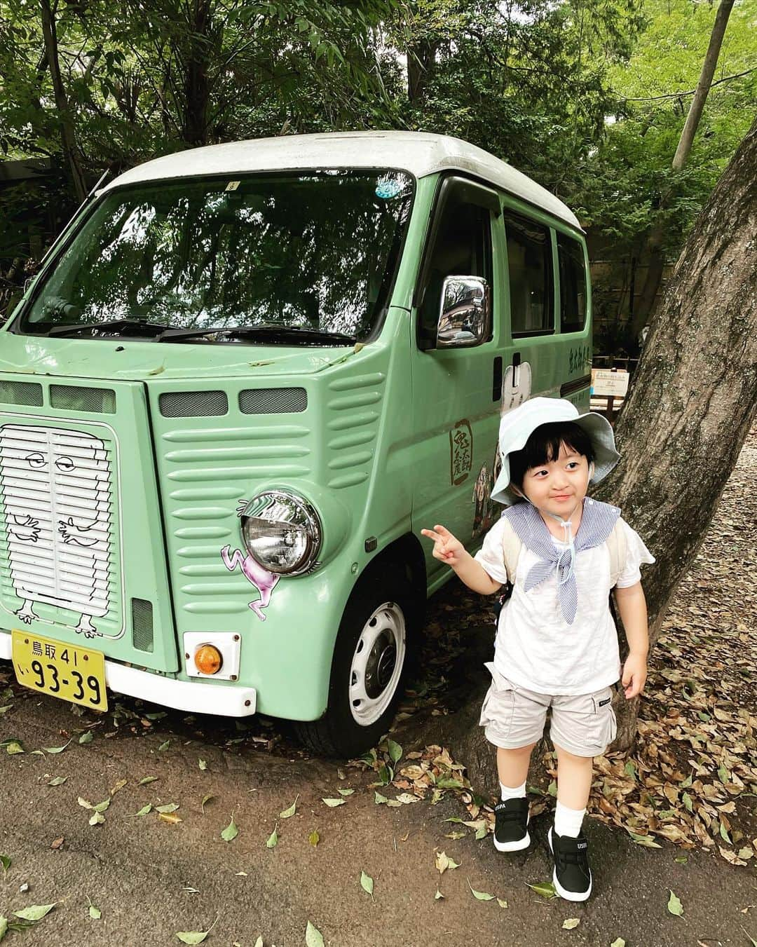 小泉留菜さんのインスタグラム写真 - (小泉留菜Instagram)「🍡🌱 . . 弟のマーチングの大会で昨年も来た深大寺で寄り道🚗🍡 昨年は妹が大会に出てたけど、 まさか三男もマーチングやるとは、、👀🎺 初大会で緊張もあっただろうに、 全く緊張しなかったらしくて、、😎 三男らしい💪🏻✨笑 来月からM協の大会が始まるから楽しみ🥹🎺✨ . . 深大寺のお蕎麦ほんと美味しくて好き😋💓 たまたま予約席が空いてて 座敷だし子連れにはすごく助かった👶🏻🙏🏻 景色も綺麗で旅行きてる？って勘違いするレベルだった😎💚 . . #深大寺 #深大寺そば #鬼太郎茶屋 #鬼太郎  #3歳 #3歳男の子 #3歳児 #ママ #男の子ママ #ママスタグラム #25歳ママ #口唇口蓋裂 #関東ママ #埼玉ママ #第二子 #第二子出産 #赤ちゃん #ベビー #baby #女の子ママ #2児ママ #0歳 #0歳児 #0歳児ママ #兄妹  #生後2ヶ月 #2ヶ月ベビー #2ヶ月」8月29日 20時36分 - runa_tyobin