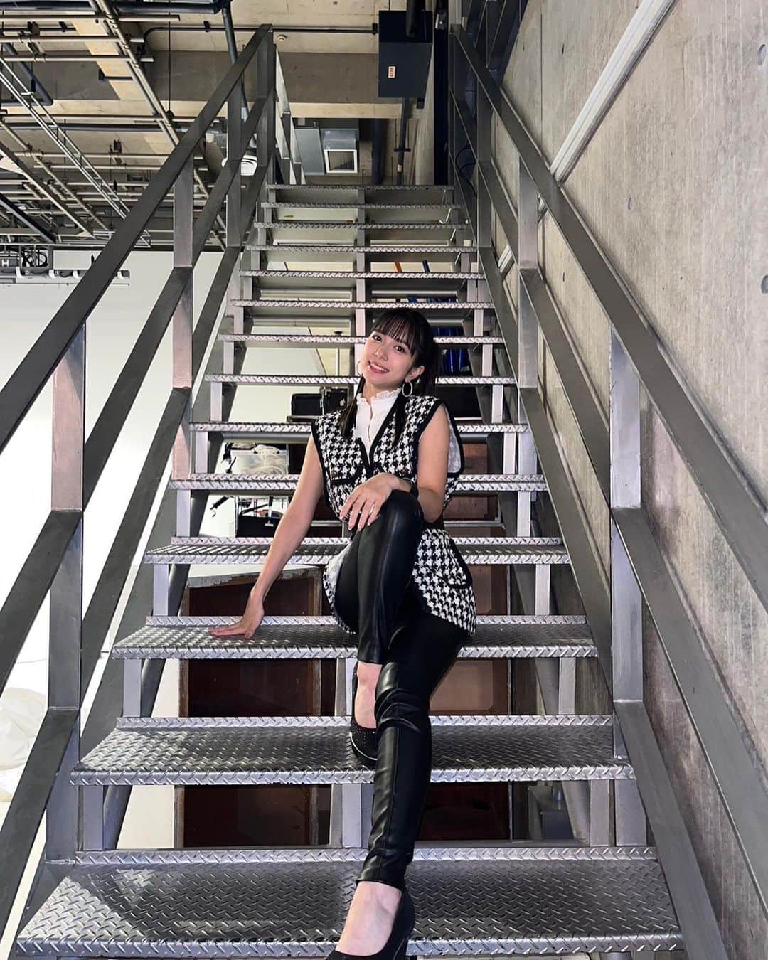 のインスタグラム：「・ ・ 🤍🖤  #Juicetory #井上玲音」
