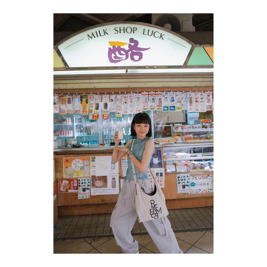 のインスタグラム：「身為一個動漫迷竟然第一次來秋葉原，有夠失禮！光是要出車站就遇到重重關卡好感動啊😆」