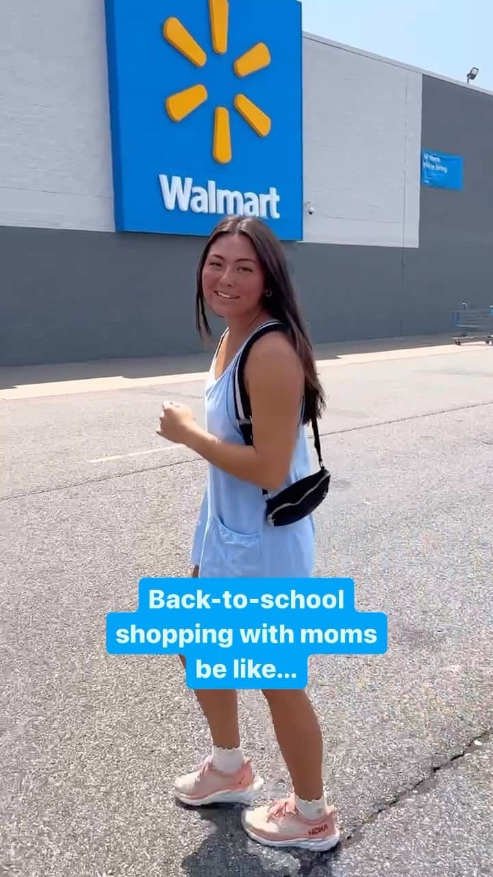 Wal-Mart Stores, Incのインスタグラム：「Do we all have the same #mom? 🤭 @raleypasibe #BackToSchool」