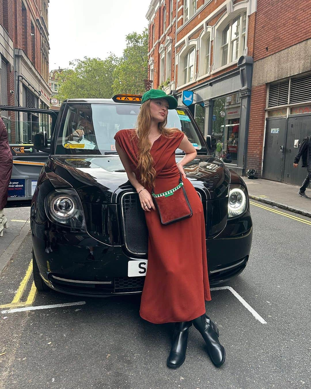 Larsen Thompsonさんのインスタグラム写真 - (Larsen ThompsonInstagram)「ello London, i love u🇬🇧」8月30日 7時17分 - larsenthompson