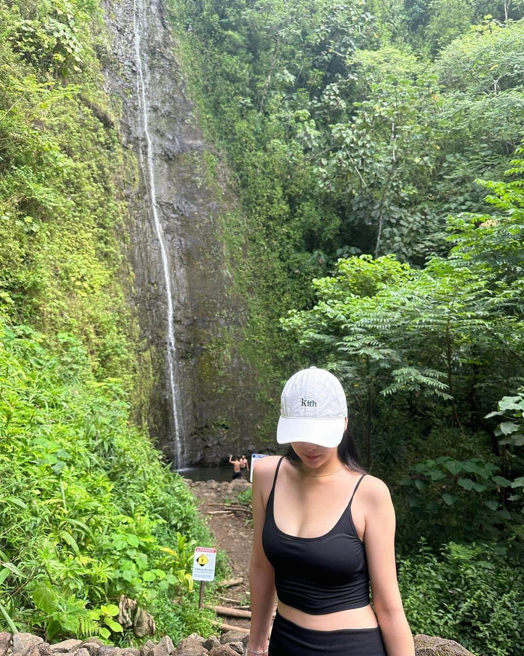 佐山彩香さんのインスタグラム写真 - (佐山彩香Instagram)「Lovely memories🩷 #cocohead #manoafalls #hawaii」8月29日 23時28分 - ayaka_sayama