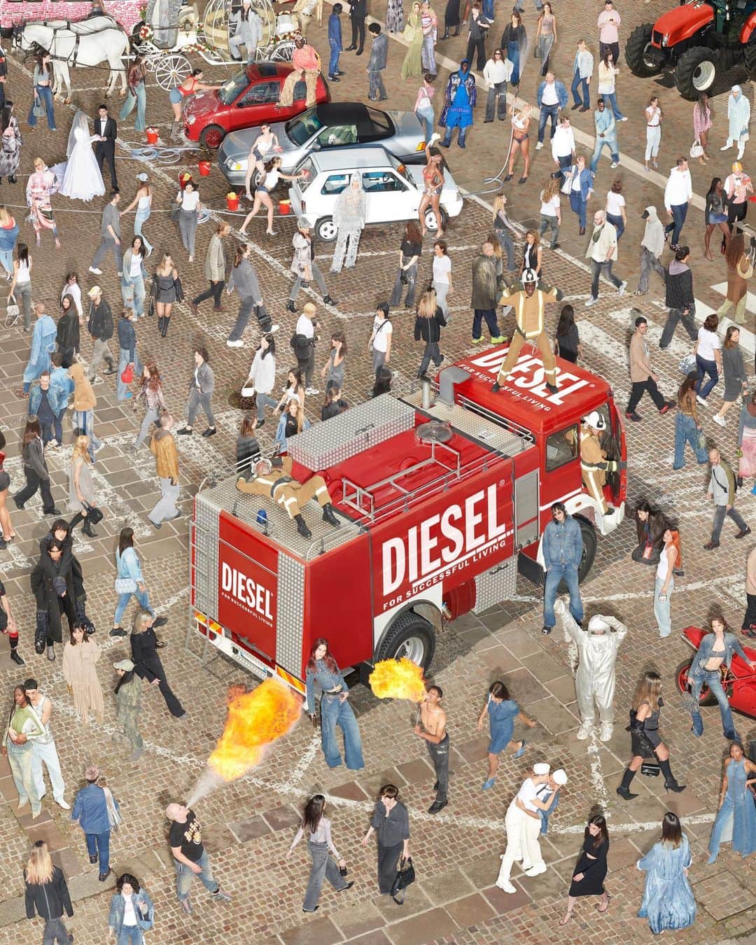 ディーゼルさんのインスタグラム写真 - (ディーゼルInstagram)「“Find the D” - #DieselFW23 Campaign   Art Director: Christopher Simmonds Photographer: @johnnydufort Styling: @ursinagysi   #ForSuccessfulLiving」8月30日 0時48分 - diesel