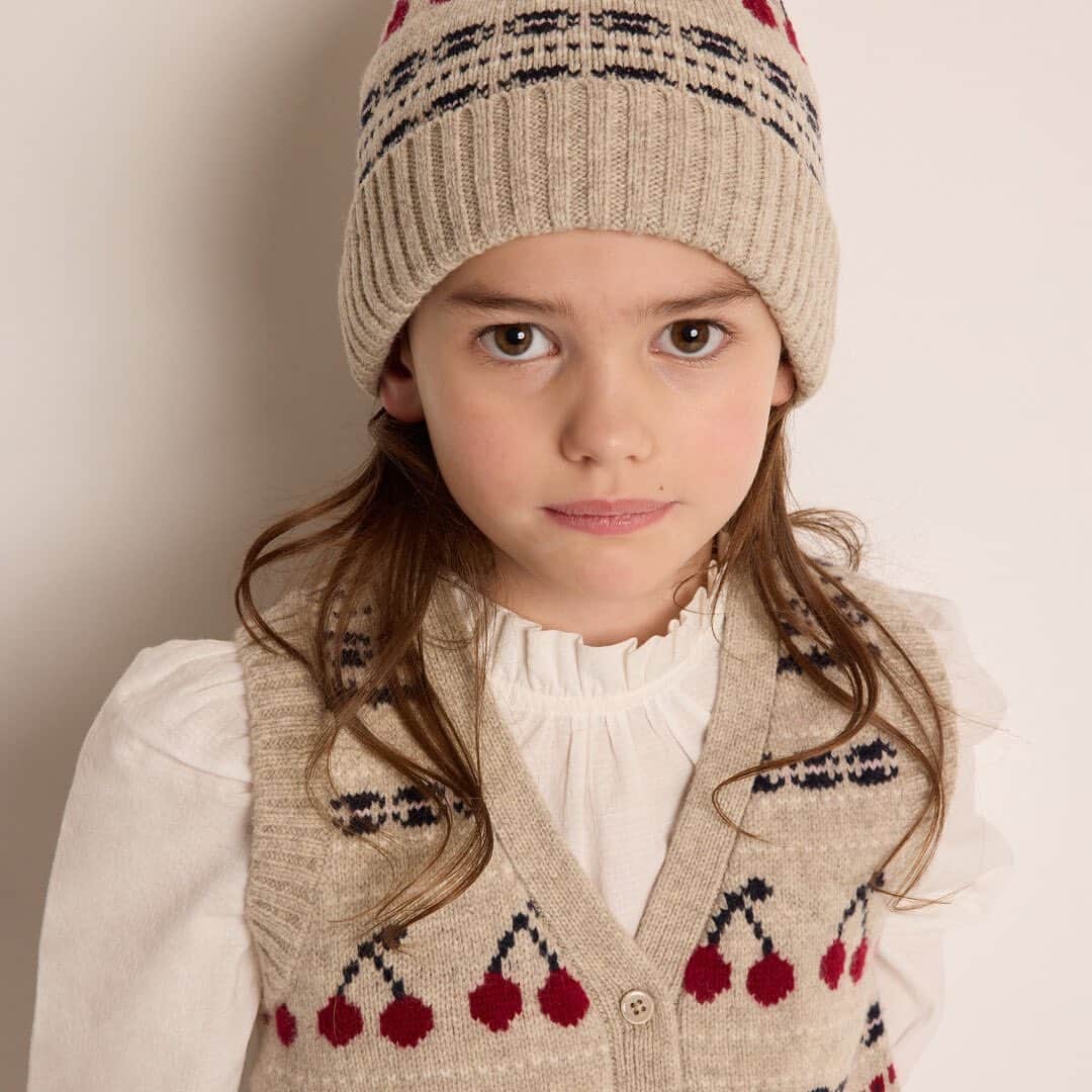 bonpointのインスタグラム：「New Collection FW23 | The cherry on top! 🍒​ Our signature fills the wardrobes of schoolchildren, finally ready for back-to-school.  #Bonpoint #NewCollection #BacktoSchool」