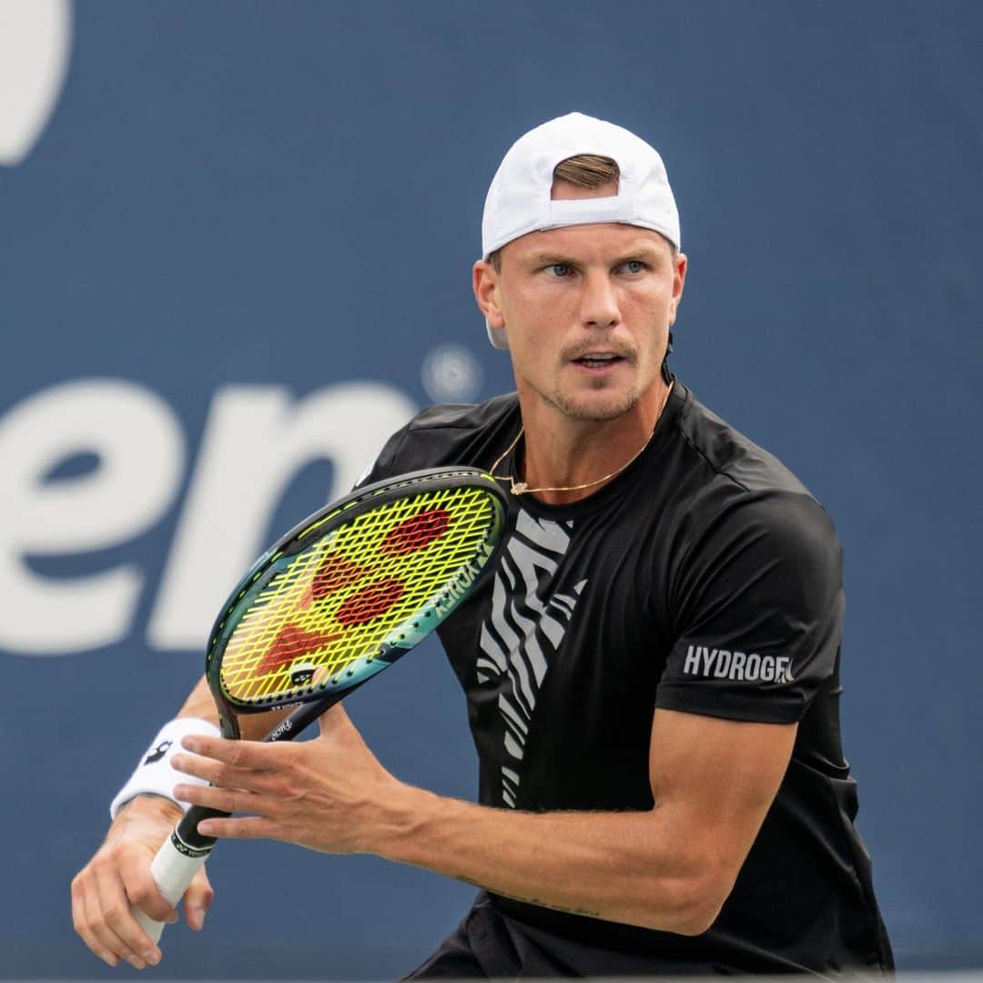 ハイドロゲンのインスタグラム：「SUPER @fucsovicsmarci AT @usopen  🔥🔥🔥🔥🔥🔥🔥🔥🔥🔥🔥🔥🔥🔥  shop the look at hydrogen.it | link in bio  #hydrogen_official #tennisuniform #usopen #luxurysportswear」