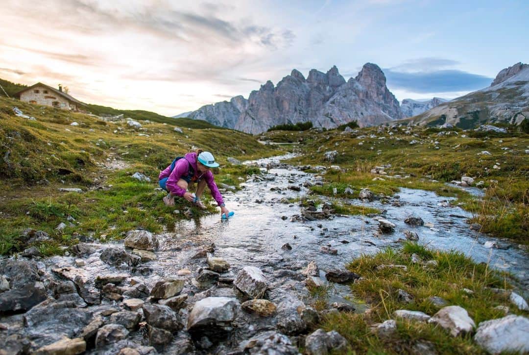 patagoniaさんのインスタグラム写真 - (patagoniaInstagram)「We'll take our mid-run water sources with a side of stunning alpine scenery, please.  Photo: Brent Doscher (@brentdoscher)」8月30日 2時53分 - patagonia