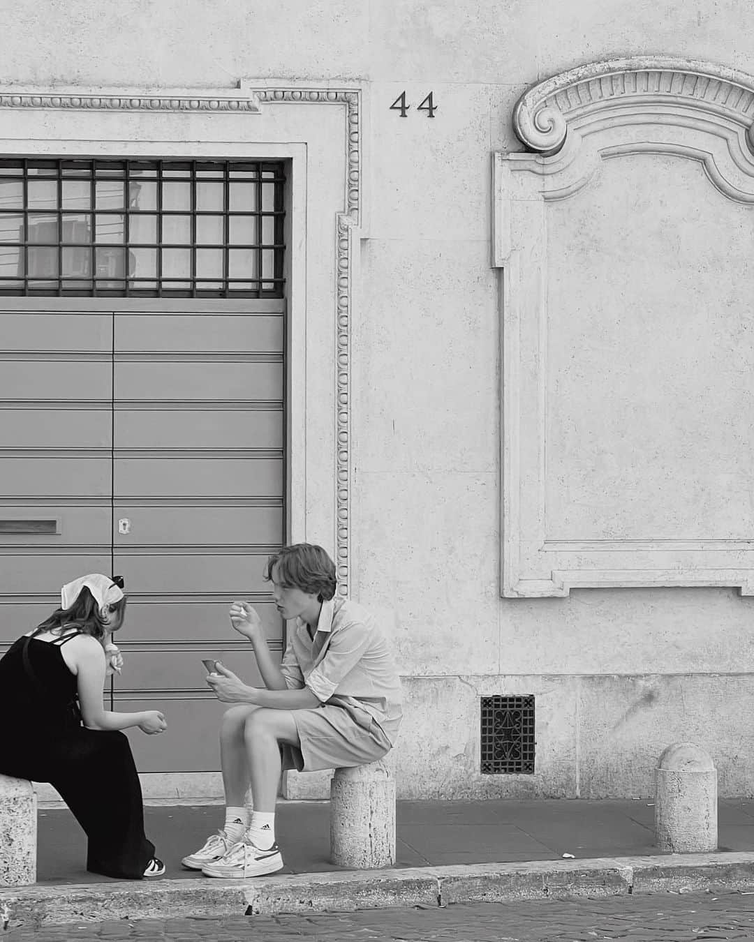 Carin Olssonのインスタグラム：「… from mid-August days in the Roman heat」